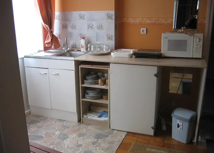 Keletifeny Vendeghaz Konukevi 3*